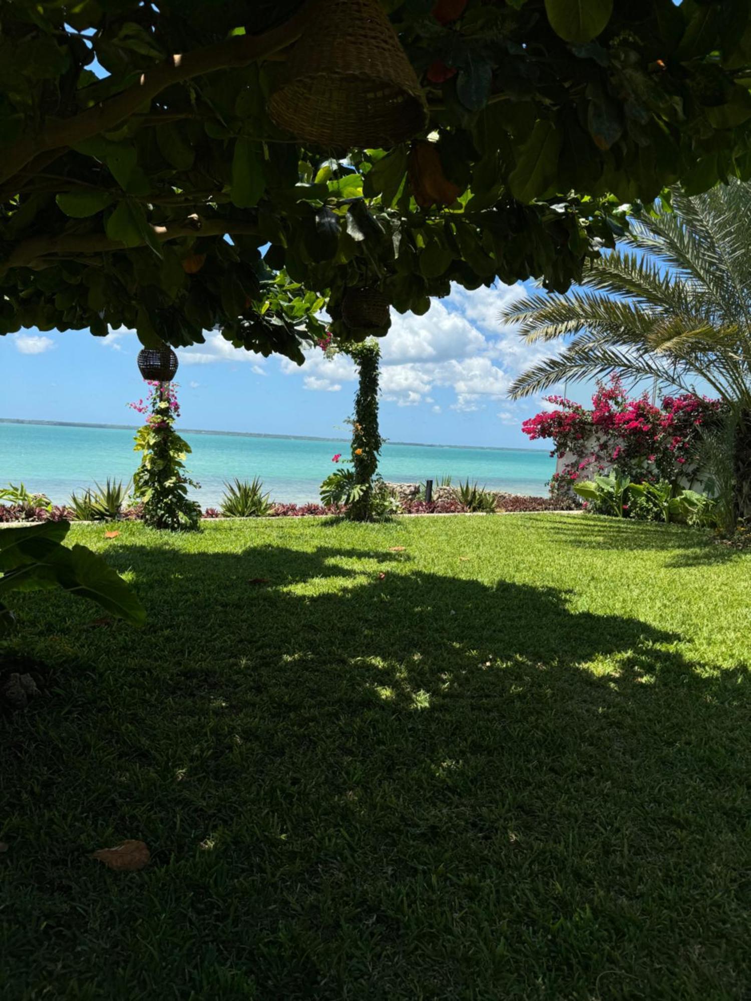 Zanzibar Dt Beachfront Villa Mkunguni エクステリア 写真